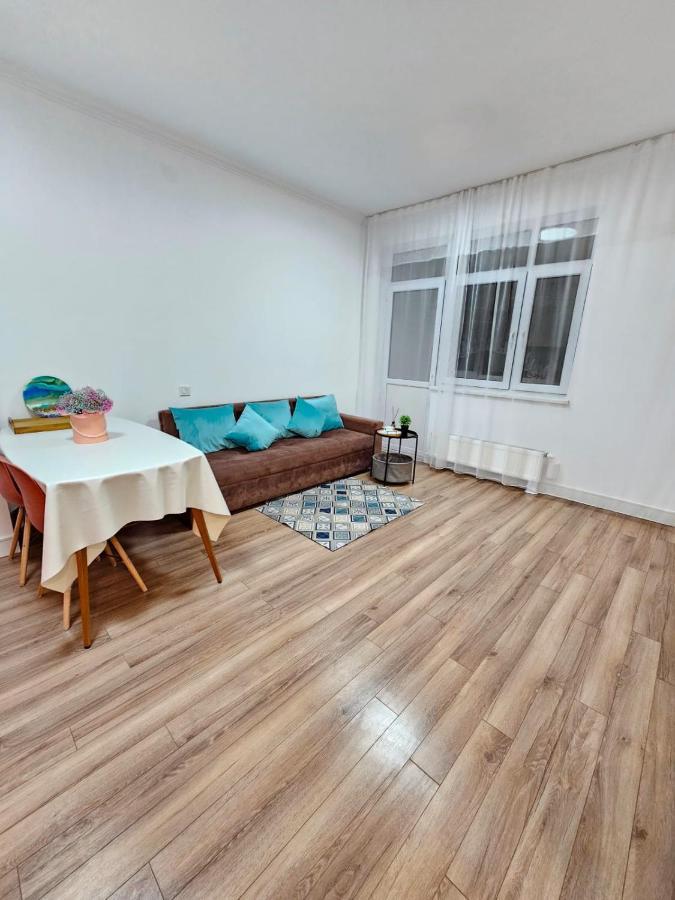Apartment Braun Residence: Modern Comfort Near Mega Alma-ata Almaty