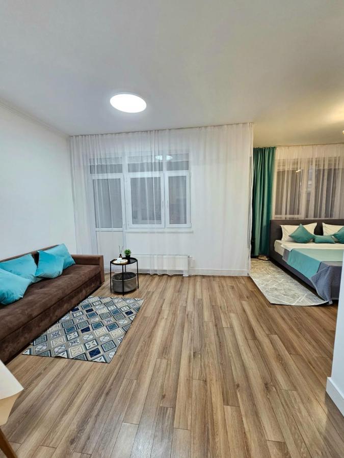 Braun Residence: Modern Comfort Near Mega Alma-ata Apartment *